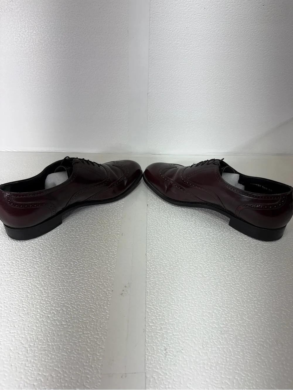 Florsheim Men's Burgundy Wingtip Oxfords s300